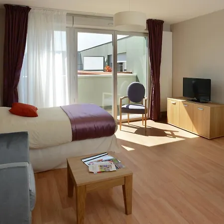 Domitys La Rose Du Beffroi Hotel apartamentowy 4*
